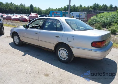 1996 Toyota Camry Dx/Le/Xle z USA, uszkodzony, nr VIN 4T1BG12K3TU772851